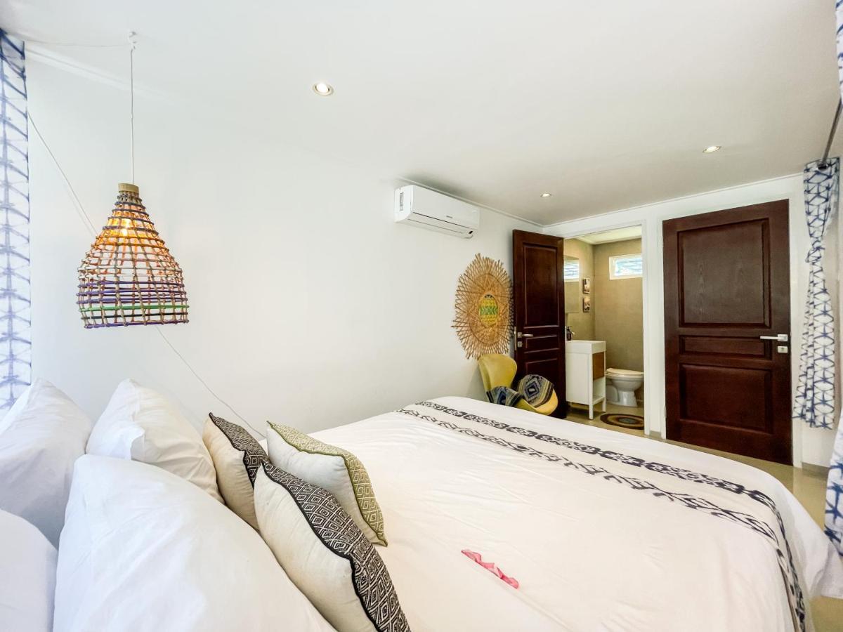 Villa Kotak Surfers Escape Reopening Rates Apply Now Селонг Беланак Екстериор снимка