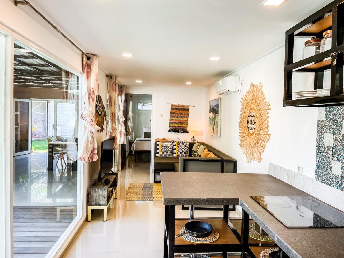 Villa Kotak Surfers Escape Reopening Rates Apply Now Селонг Беланак Екстериор снимка